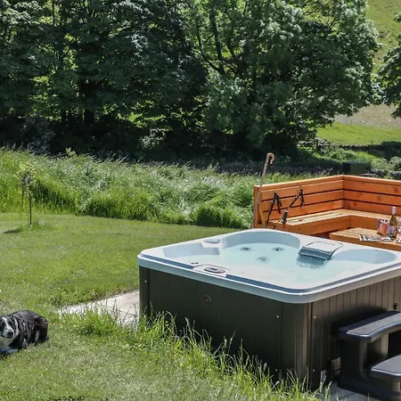 Semesterbostad Willow Ulverston